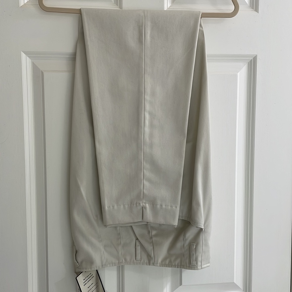 Sand/light tan slim ankle cotton wrinkle resistant twill pants
